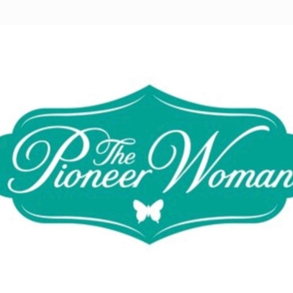 The Pioneer Woman Spring Piggy Picture - Picture 4 of 4